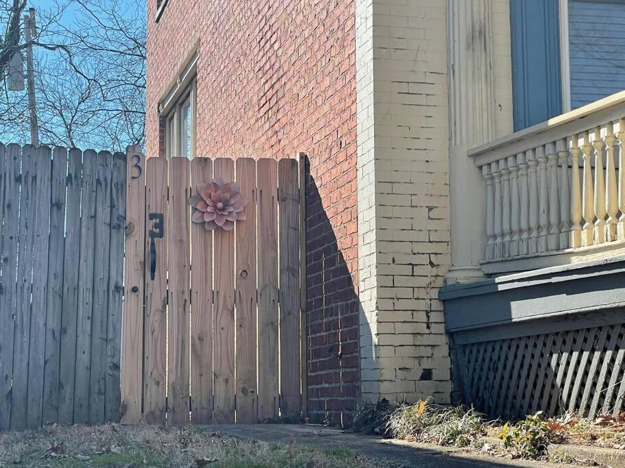 E3 Centrally Located In Carytown Fully Fenced 리치먼드 외부 사진
