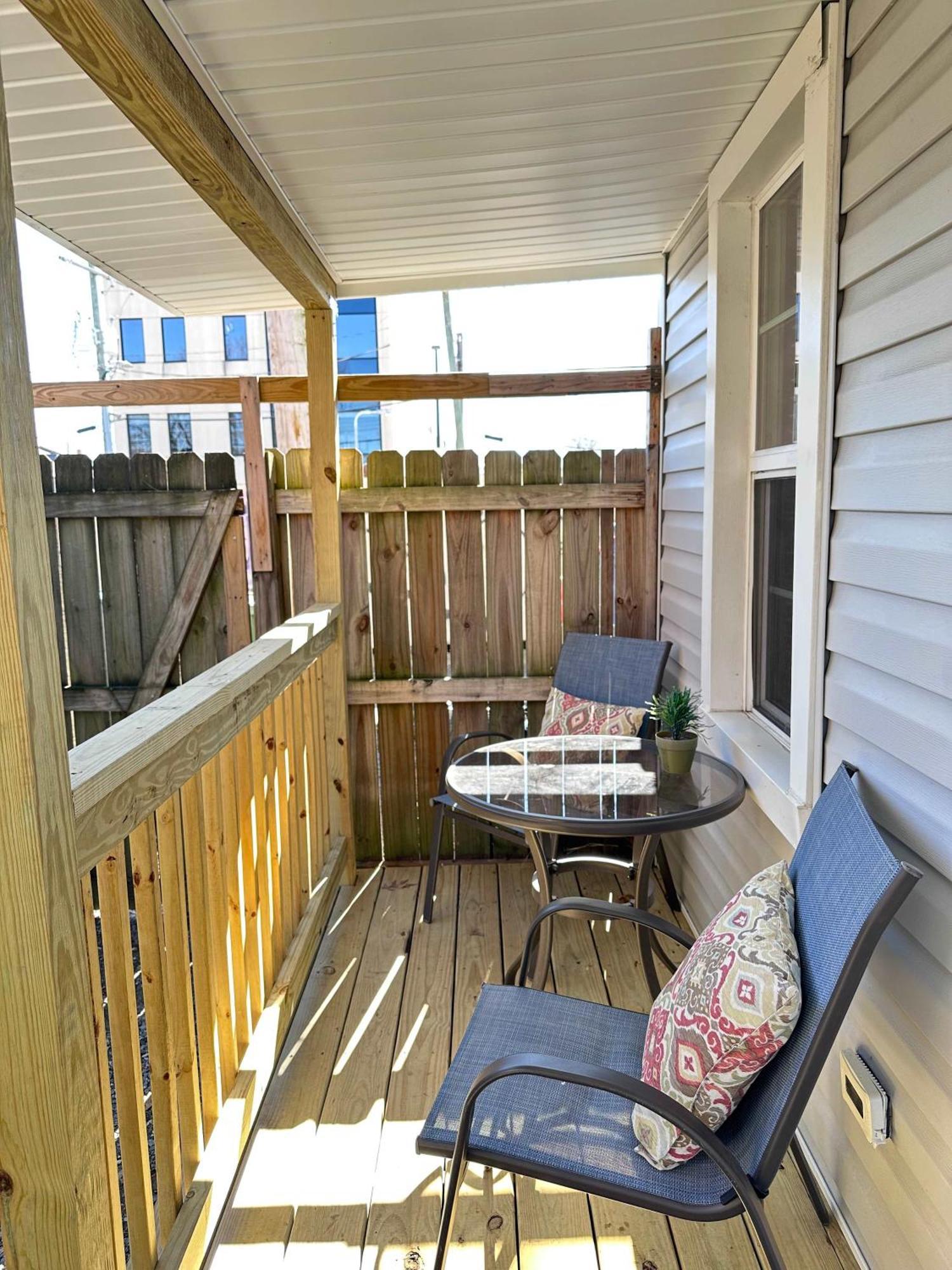 E3 Centrally Located In Carytown Fully Fenced 리치먼드 외부 사진